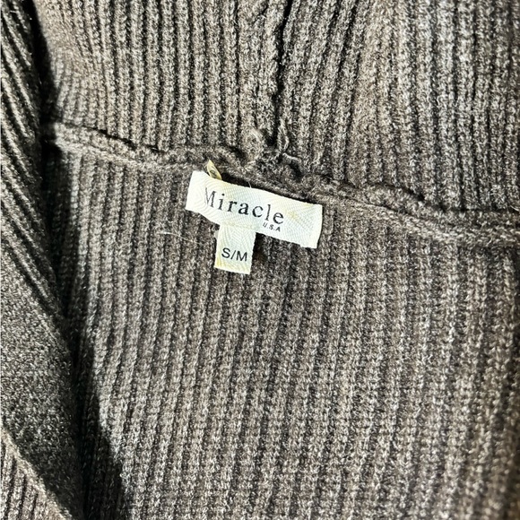 Long cardigan - Picture 4 of 4